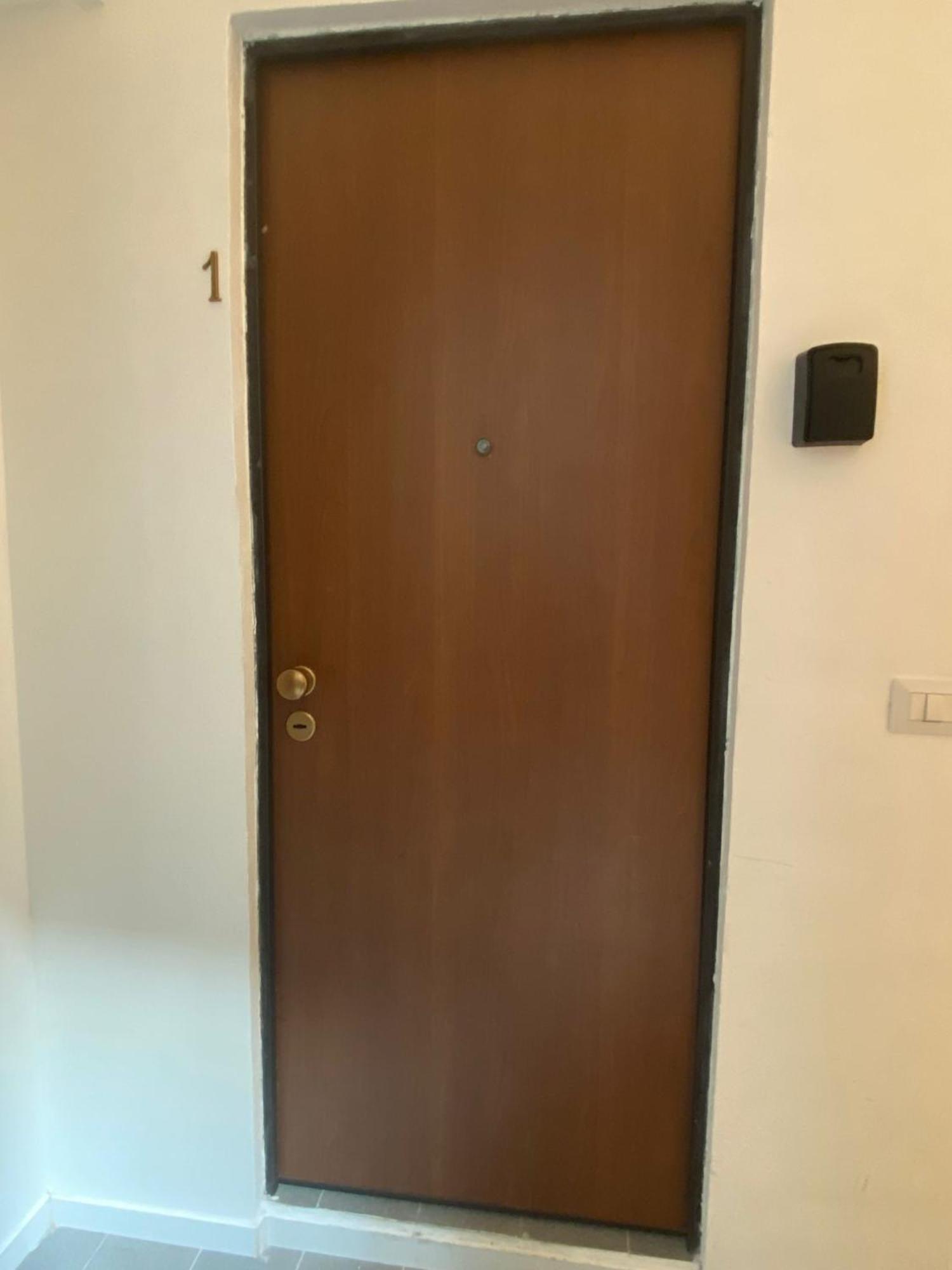 Bari Landlord 242 - Central Station Apartments מראה חיצוני תמונה