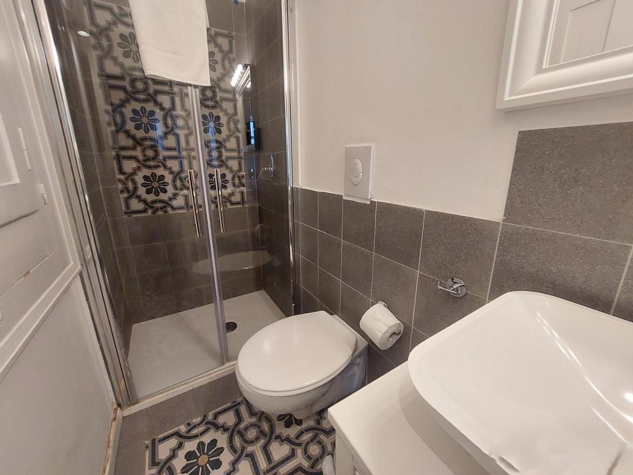 Bari Landlord 242 - Central Station Apartments מראה חיצוני תמונה