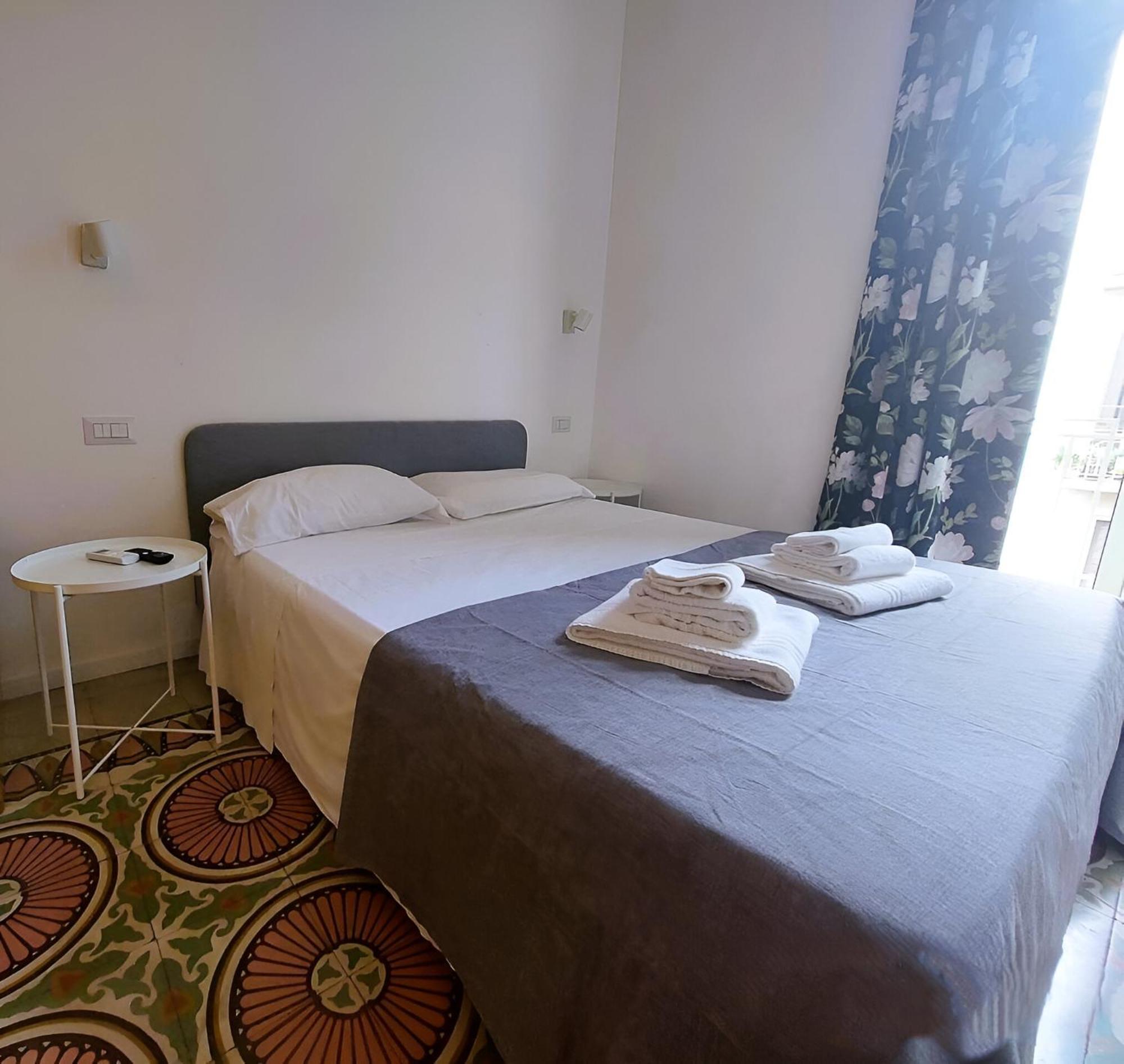 Bari Landlord 242 - Central Station Apartments מראה חיצוני תמונה
