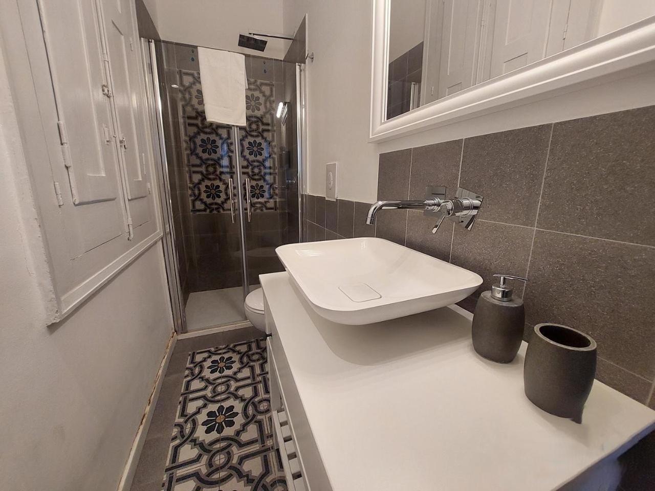 Bari Landlord 242 - Central Station Apartments מראה חיצוני תמונה